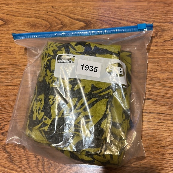 Bryn Walker Green Black 100% Linen Oversized Top Size Small - Picture 9 of 10